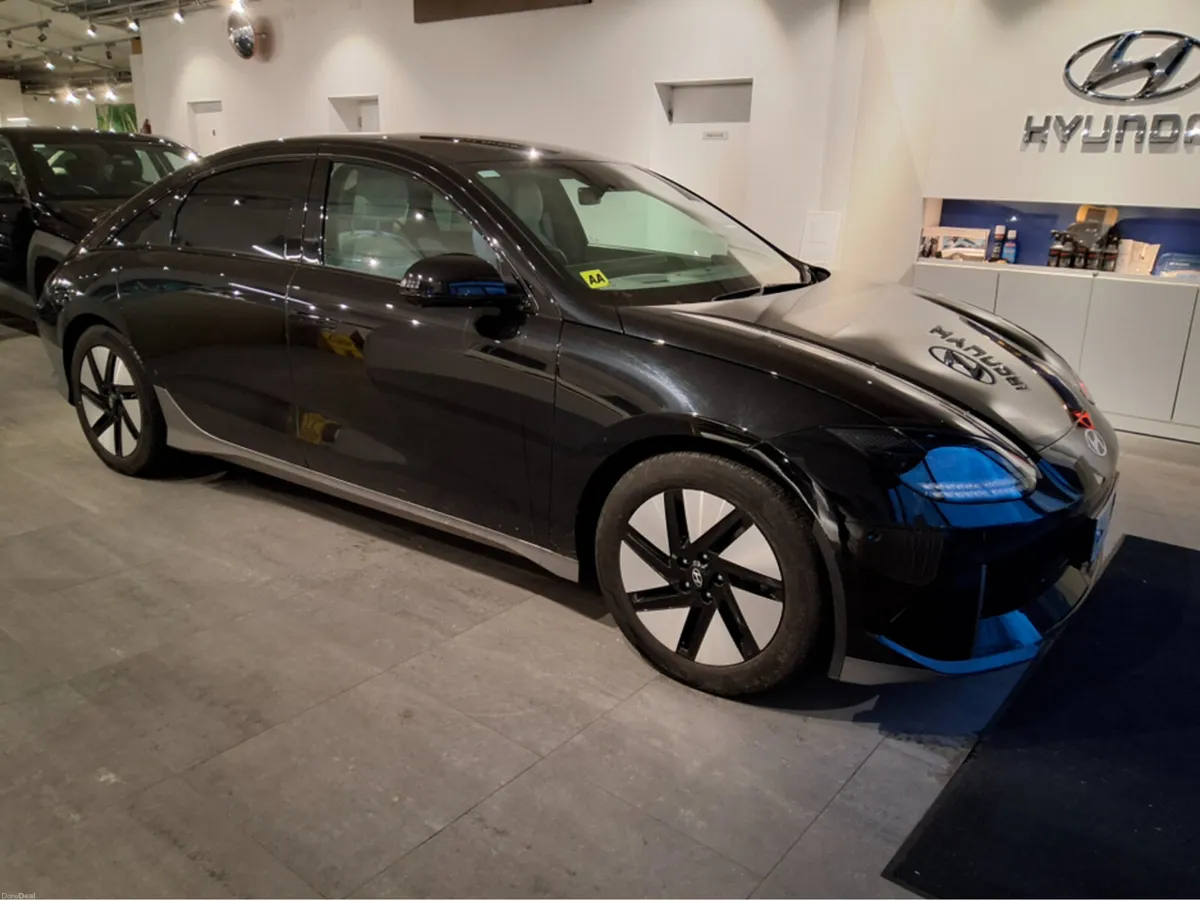 Hyundai IONIQ 6 SIGNATURE 53KWH - 1 Owner - Warran - Image 2