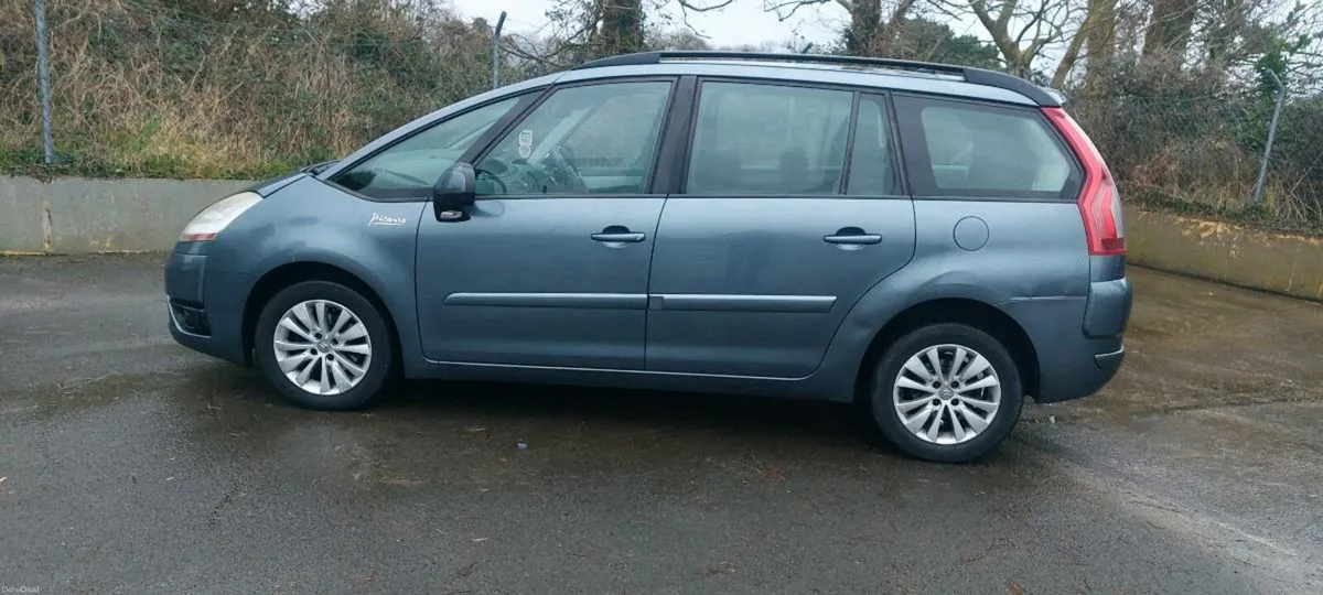 Citroen c4 Picasso automatic 1.6  7 seater - Image 2