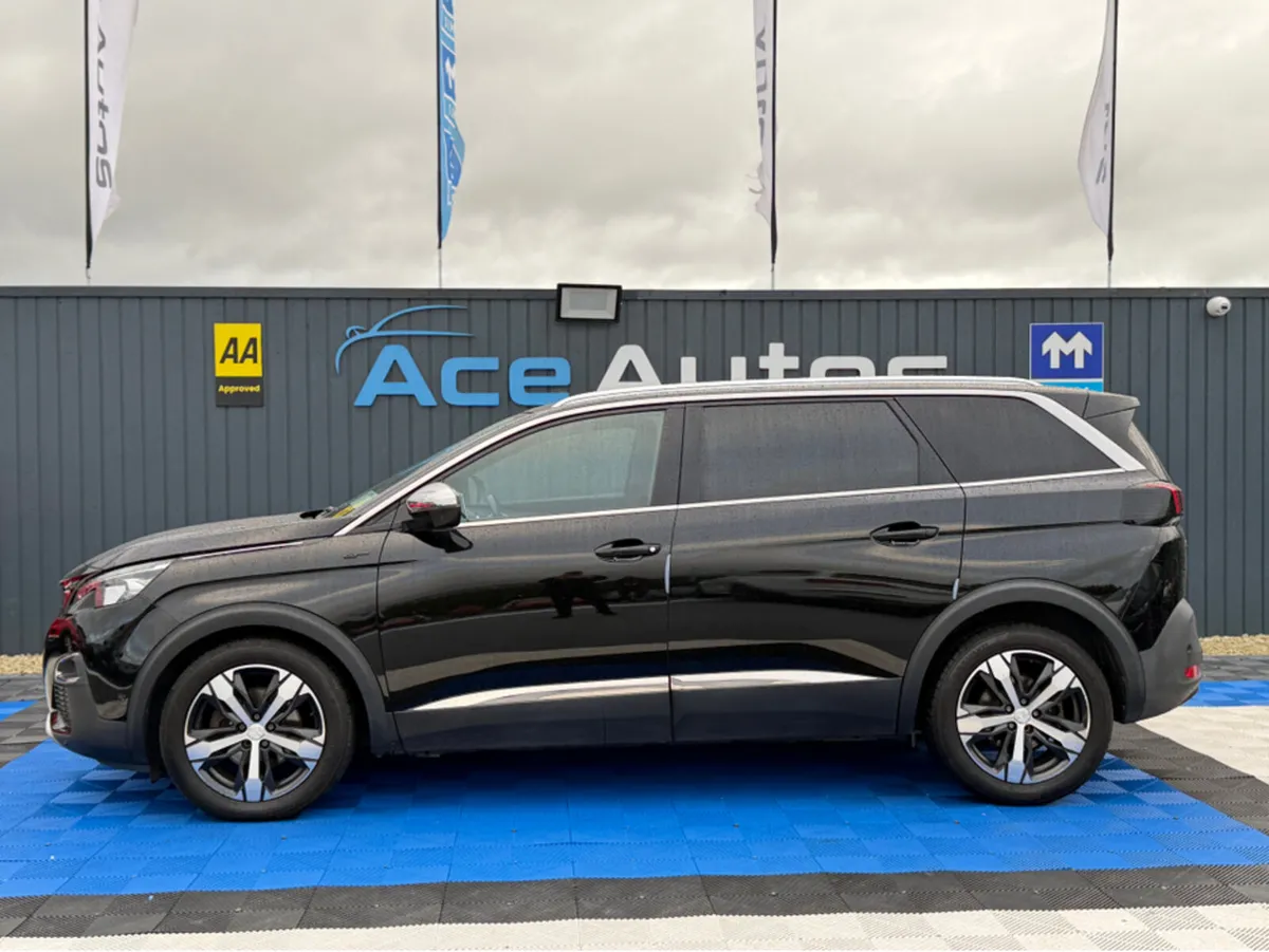 Peugeot 5008 GT PREMIUM - 2.0L DIESEL - AUTO - 7 S - Image 4