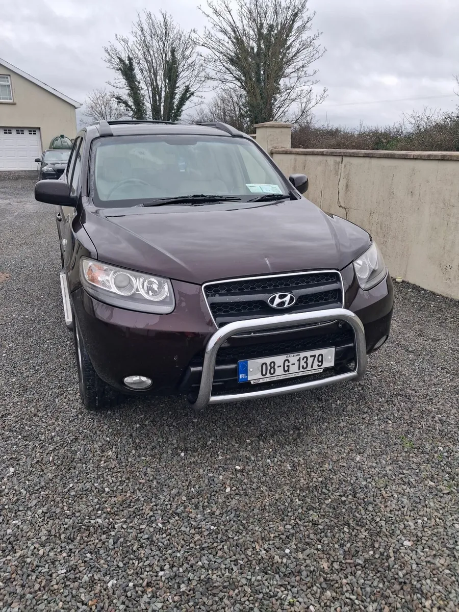 Hyundai Santa Fe 2008 - Image 2