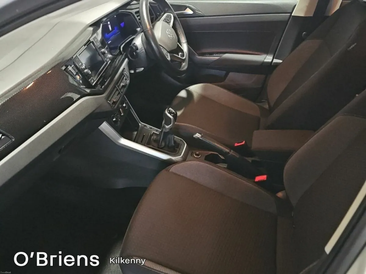 Volkswagen Polo LIFE 1.0 TSI 95 BHP 5DR *1 OWNER - - Image 4