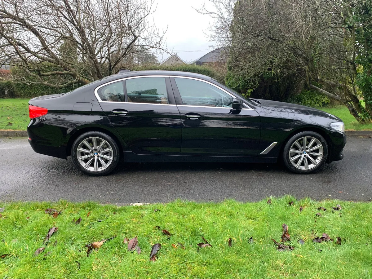BMW 5-Series 2017 520d - Image 1