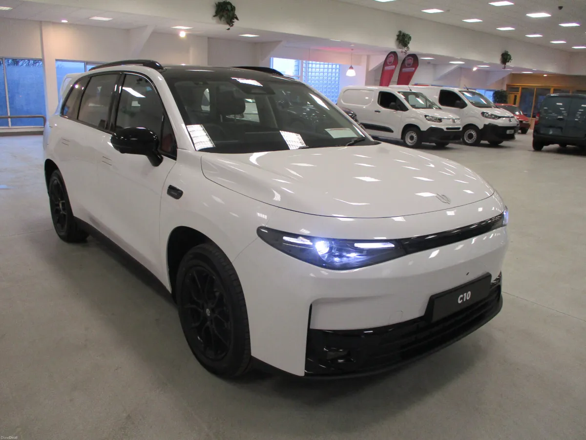 2025 Leapmotor C-10 Style - Image 2