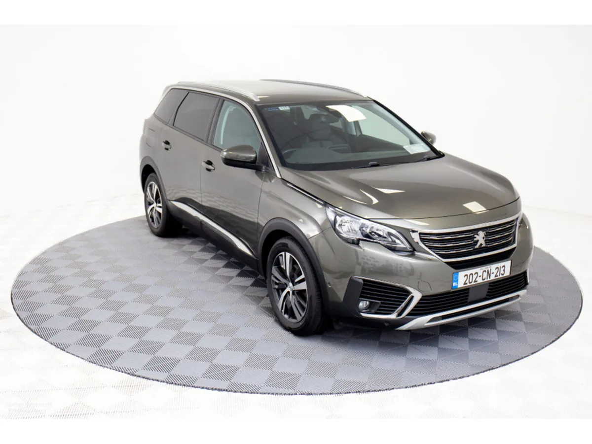 Peugeot 5008 Allure 1.5 Diesel 130HP - 7 Seats - Image 1
