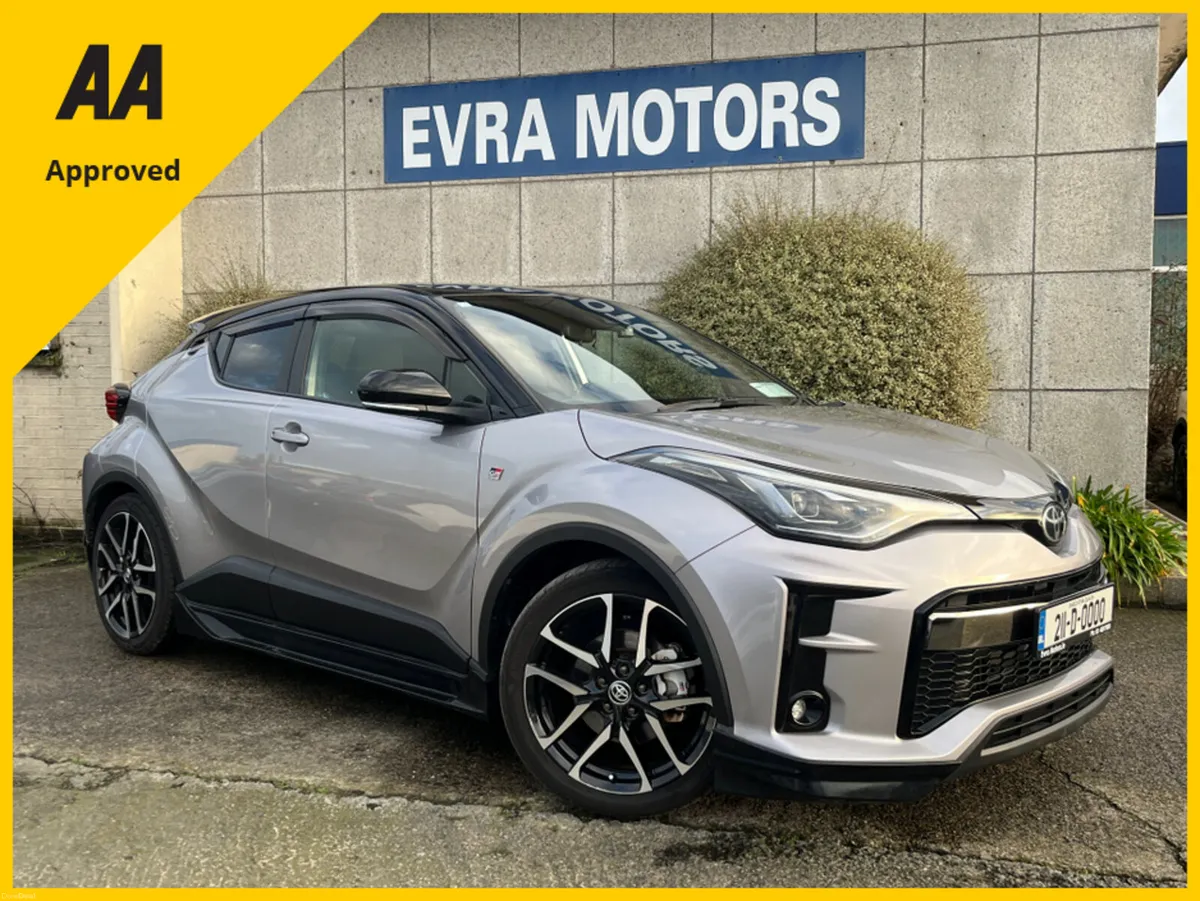 Toyota C-HR GR SPORT AUTOMATIC HYBRID 1.8 PETROL / - Image 2