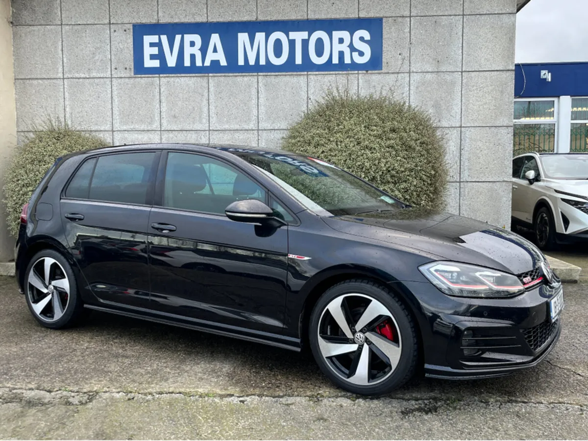 Volkswagen Golf GTI AUTOMATIC 2.0 PETROL //LOW MIL - Image 3
