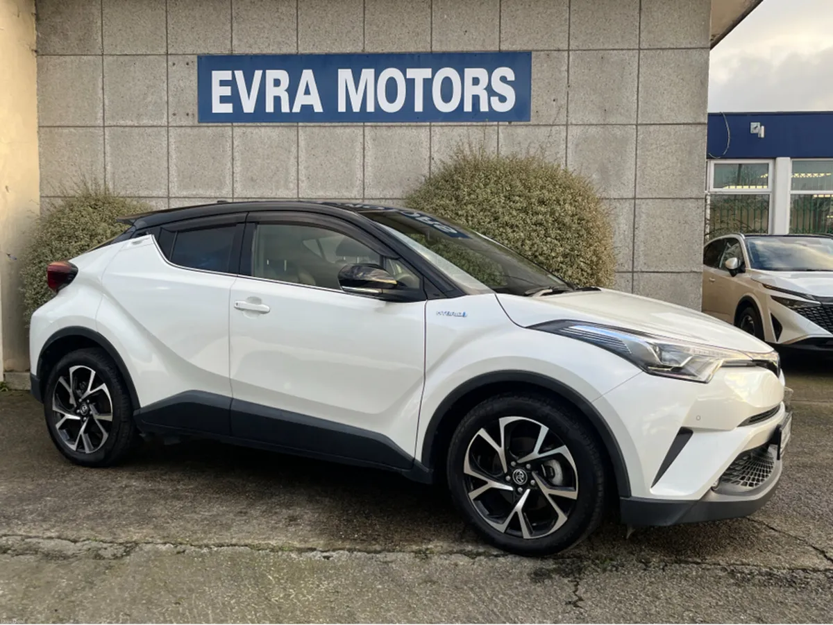 Toyota C-HR SOL AUTOMATIC HYBRID 1.8 PETROL //ADAP - Image 3