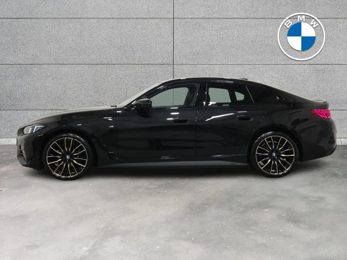 BMW i4 I4 M50  xDrive  544 xDrive Electric 83.9 kW - Image 4