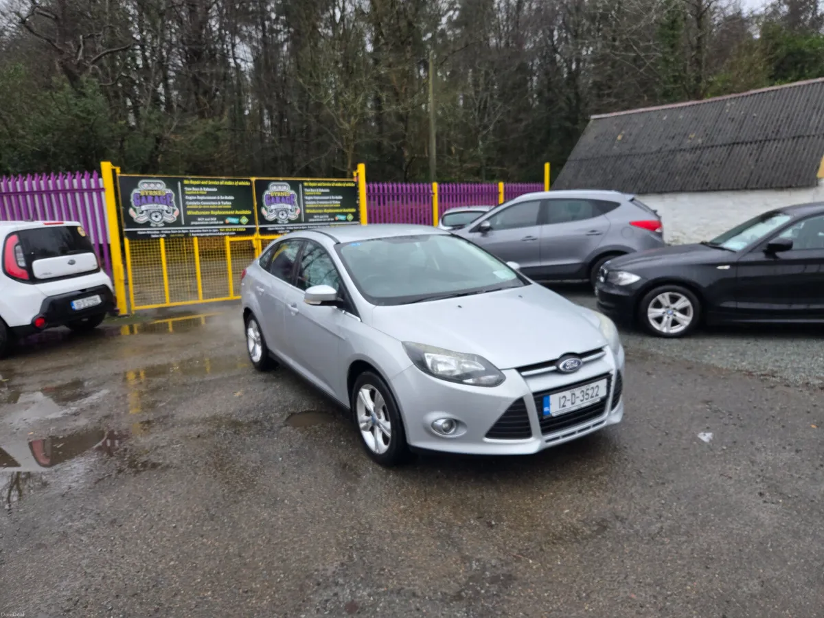 Like New Low MLS Ford Focus - Image 1