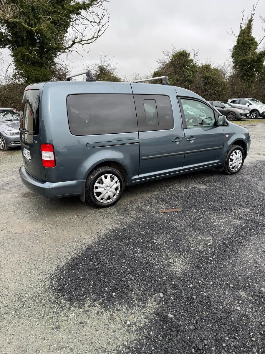 Volkswagen Caddy Maxi 1.9dsl..7 seat..NEW NCT - Image 3