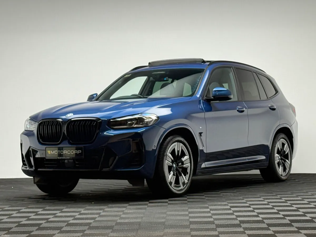 BMW iX3 M SPORT - Image 3
