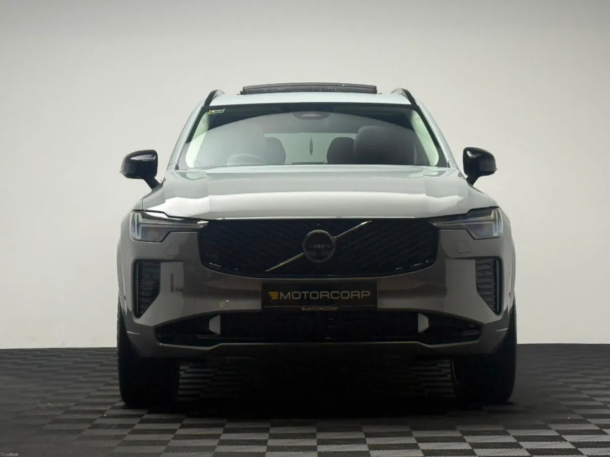 Volvo XC90 PLUS T8 RECHARGE 2.0 PHEV AWD *7 SEATER - Image 2