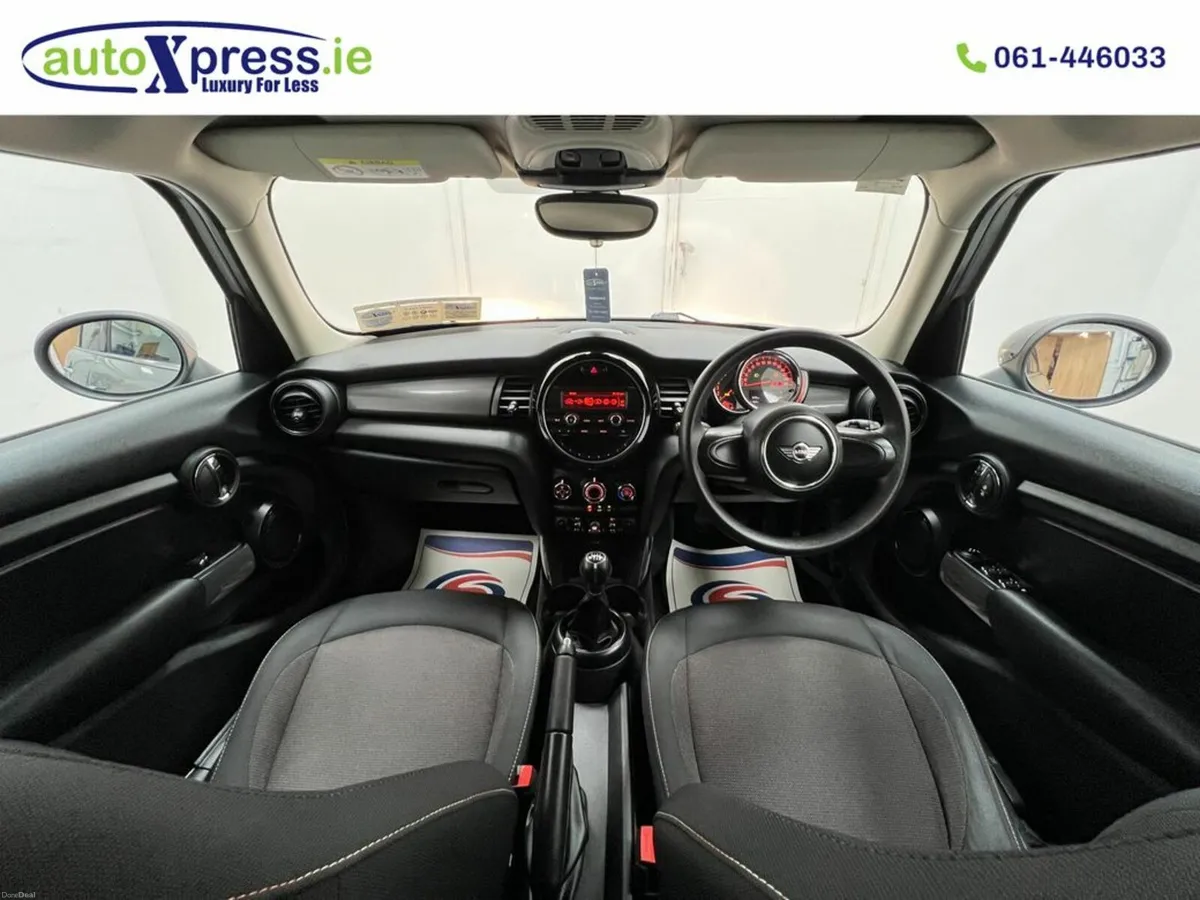 Mini Cooper 1.5 D Manual - Image 2