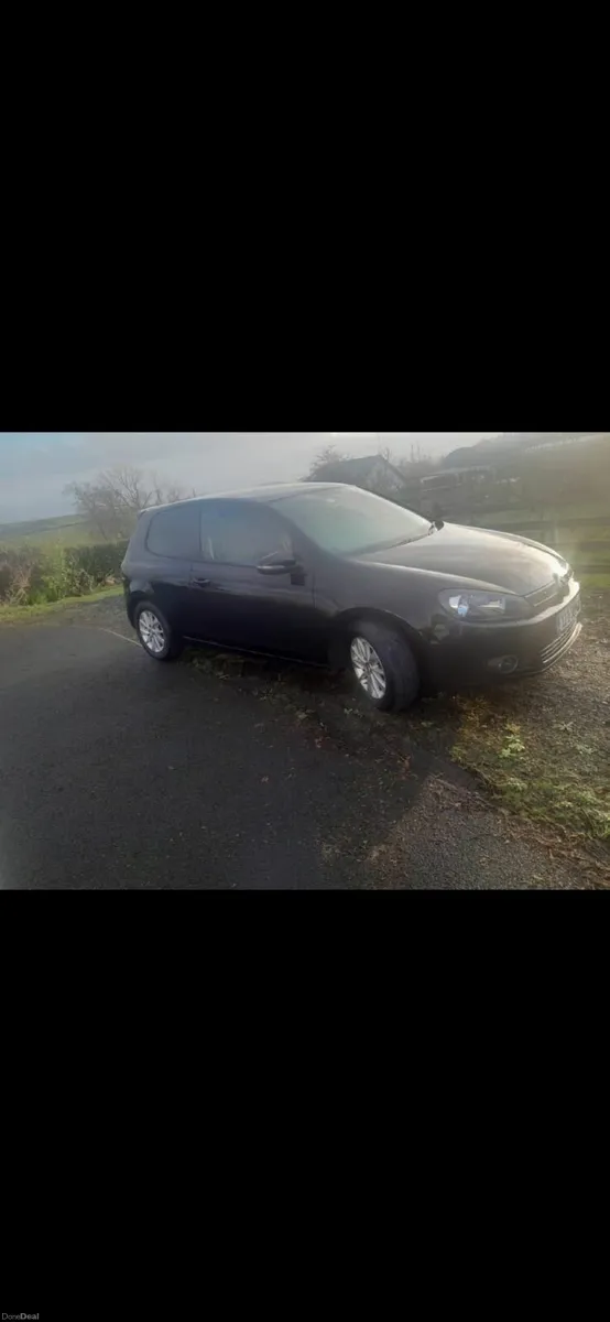 Volkswagen Golf 2012 - Image 2