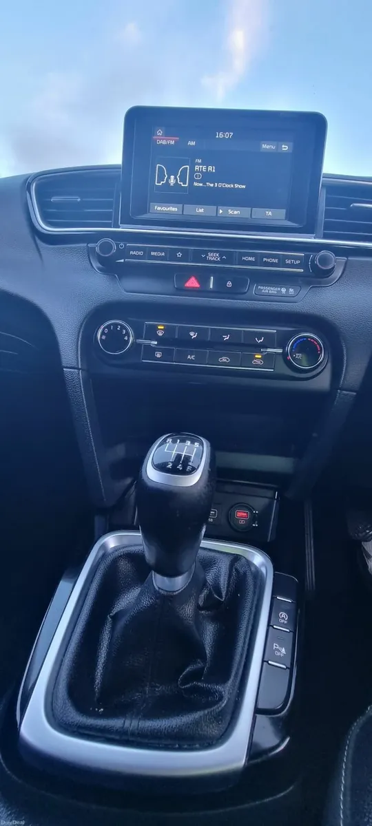 Kia Ceed 2018 DOE 02/27 - Image 4