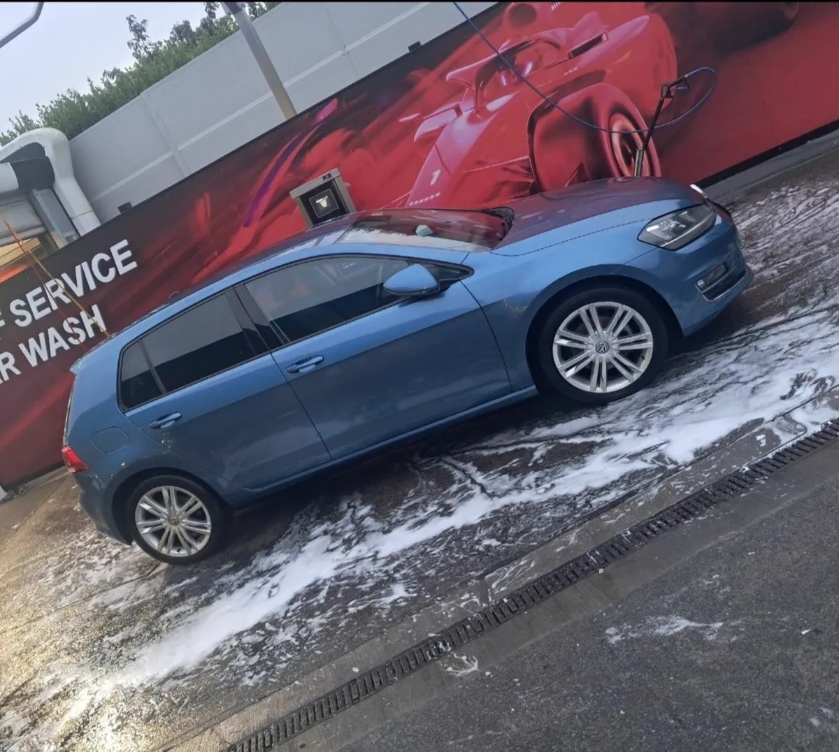 Volkswagen Golf 2013 - Image 1