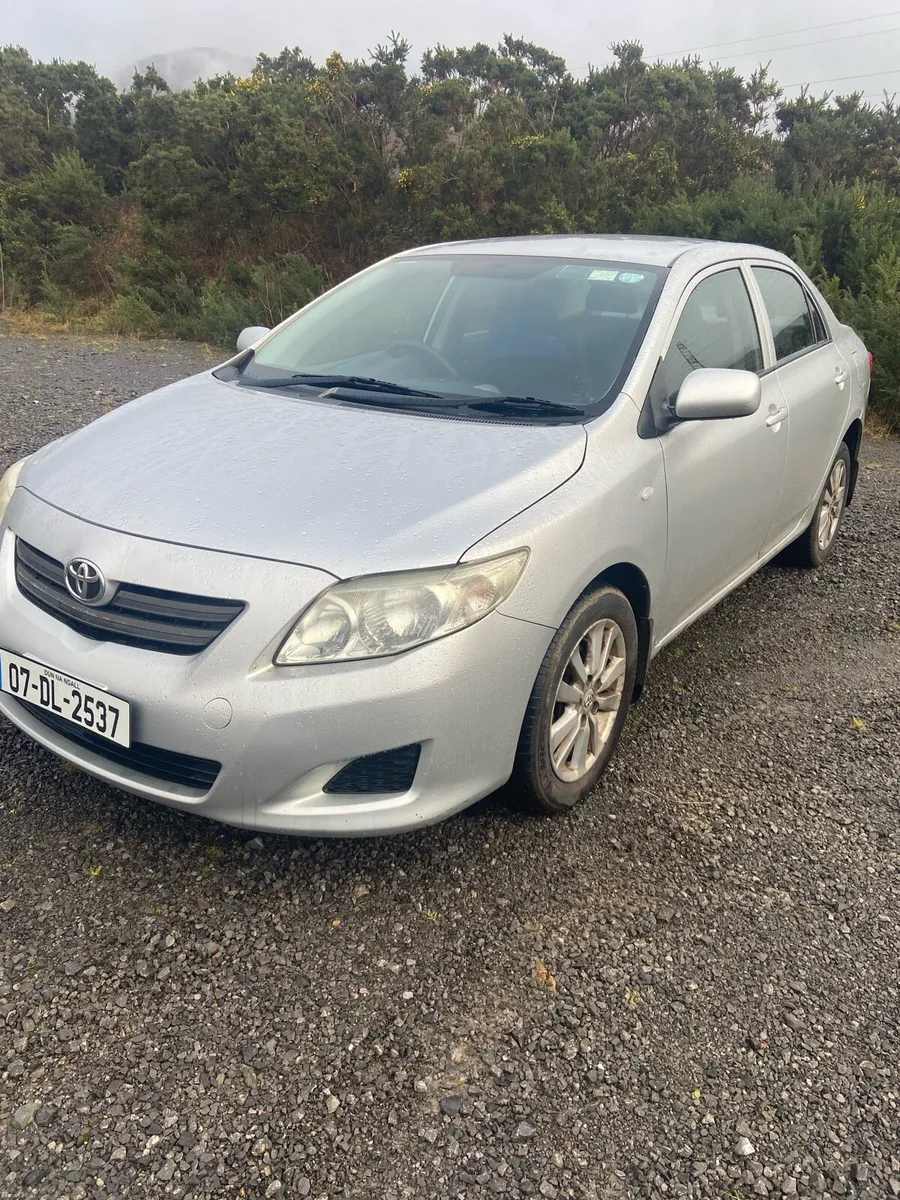 Toyota Corolla - Image 2