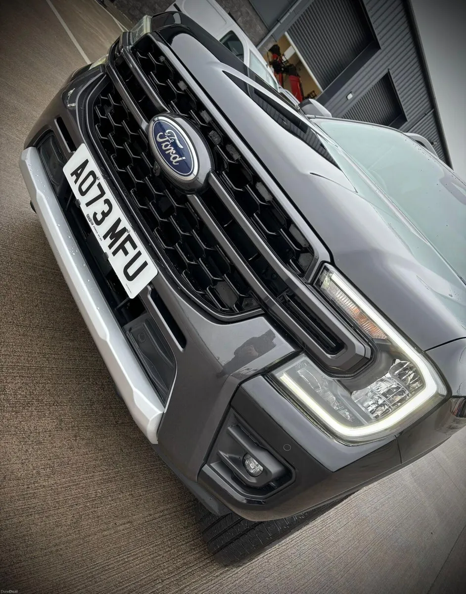 FORD RANGER WILDTRAK 3.0 V6 FULLY LOADED SPEC - Image 4