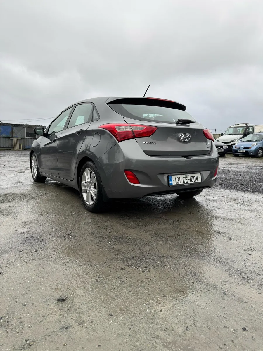 Hyundai i30 1.6dsl Deluxe ..NEW NCT..NEW MODEL - Image 4