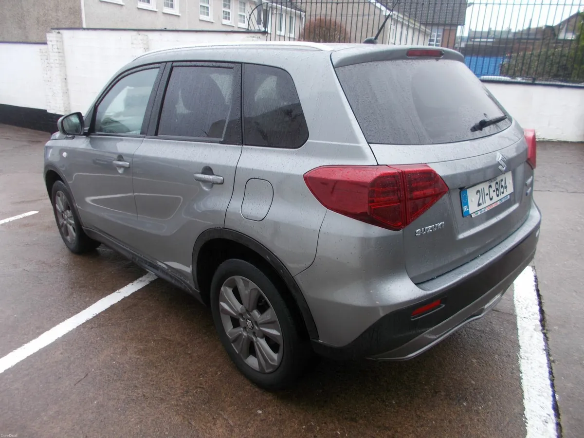 Suzuki Vitara SZT Hybrid 1.4 - Just 50,000km - Image 4