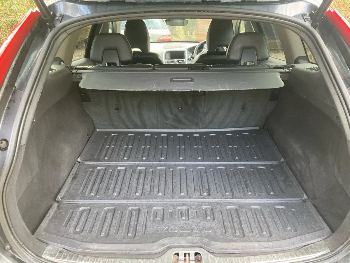 2016 VOLVO XC60 2.0 D4 NAV 190BHP - Image 3