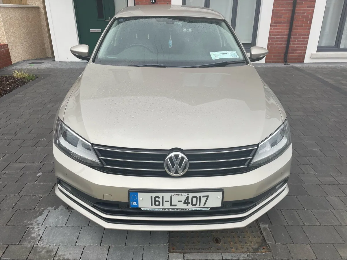 Volkswagen Jetta Highline 1.4 TSI-SOLD - Image 3
