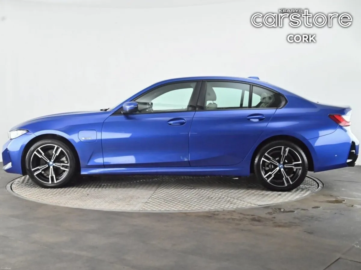 BMW 3-Series 330 E M Sport Auto  12kWh PHEV 113BHP - Image 6