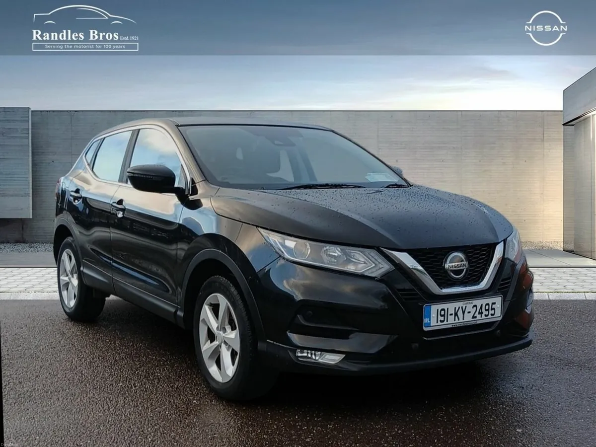 Nissan Qashqai 1.5 DSL SV Safety Pack - Image 1
