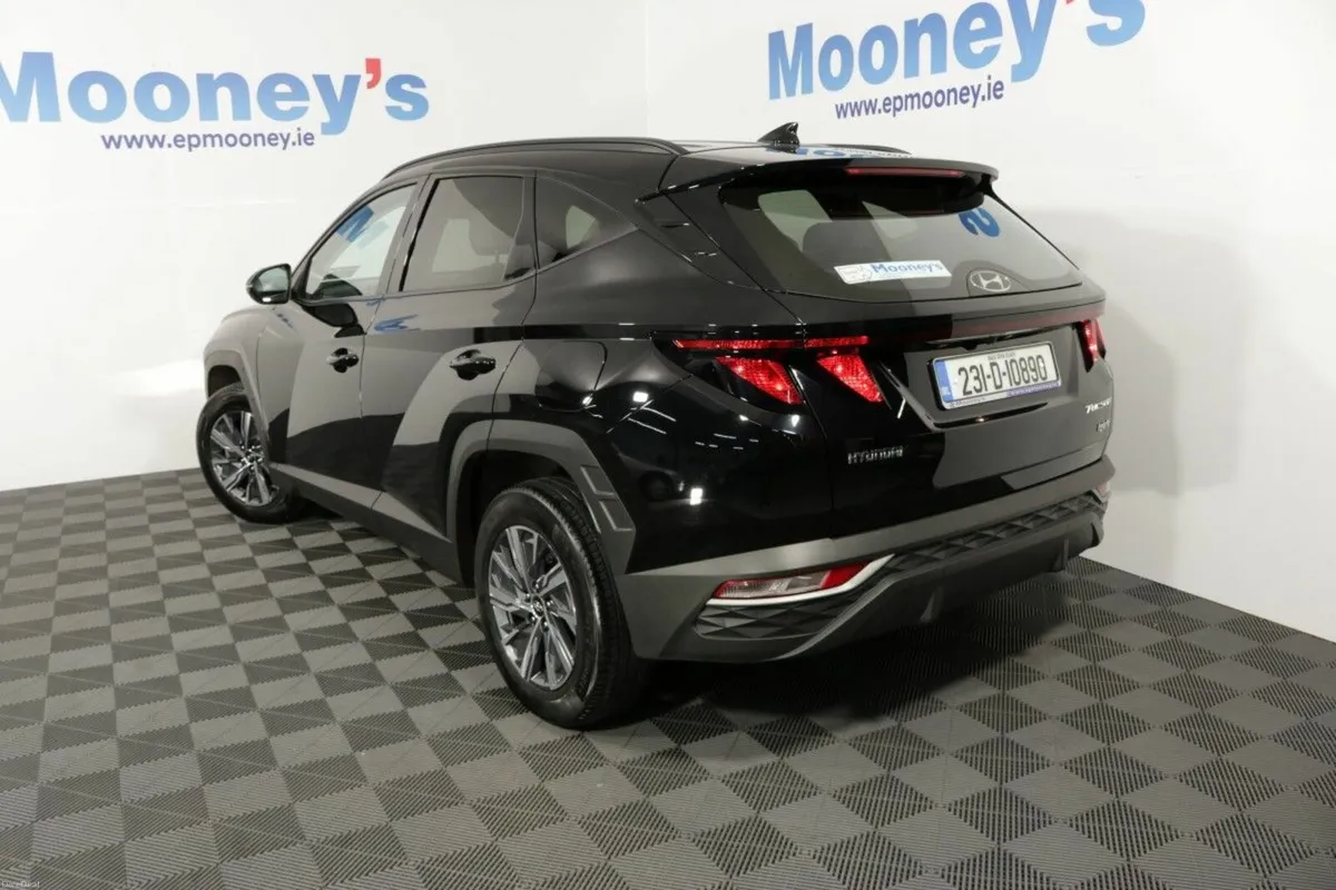 Hyundai Tucson HYBRID COMFORT PLUS 1.6L PETROL AUT - Image 4