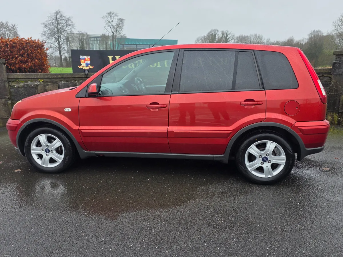 Ford Fusion automatic ( NEW NCT today ) taxed ! - Image 4