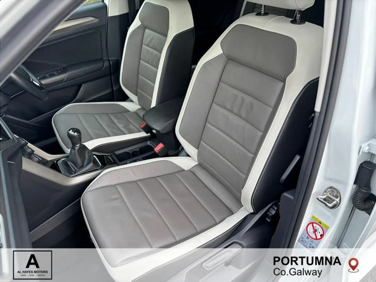 Volkswagen T-Roc DESIGN 2.0 TDI 115bhp - Image 4