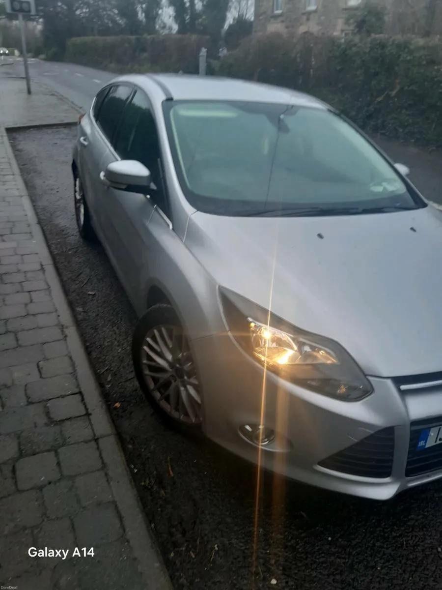 1 litre petrol ford focus nctd and taxed - Image 2