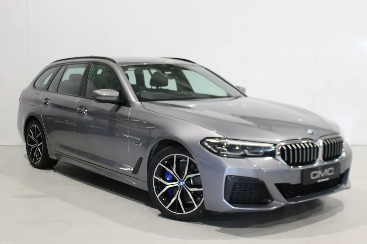 BMW 5-Series 2022 530E MSPORT ESTATE - Image 1