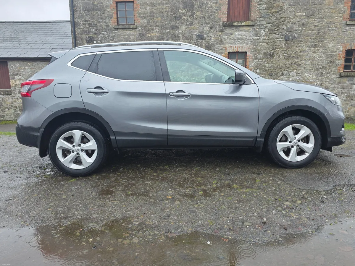 Nissan Qashqai 1.3 petrol ( NCT and TAX ) !! - Image 3