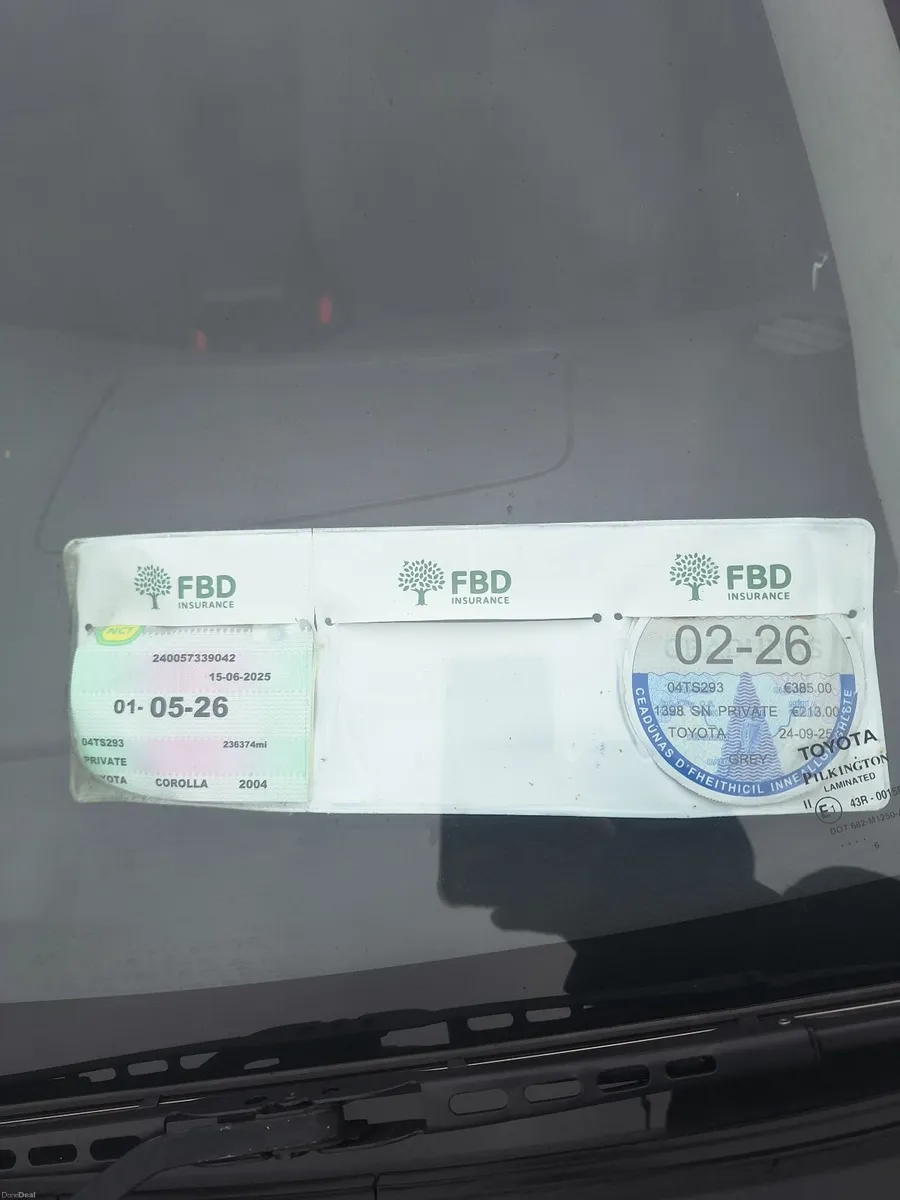 Toyota Corolla 2004 - Image 1