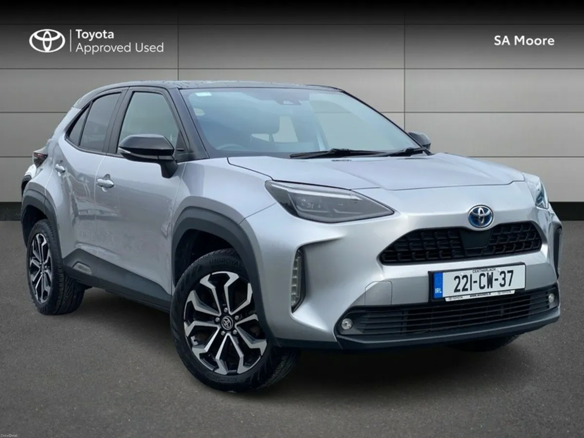 Toyota Yaris Cross LUNA SPORT - Image 1
