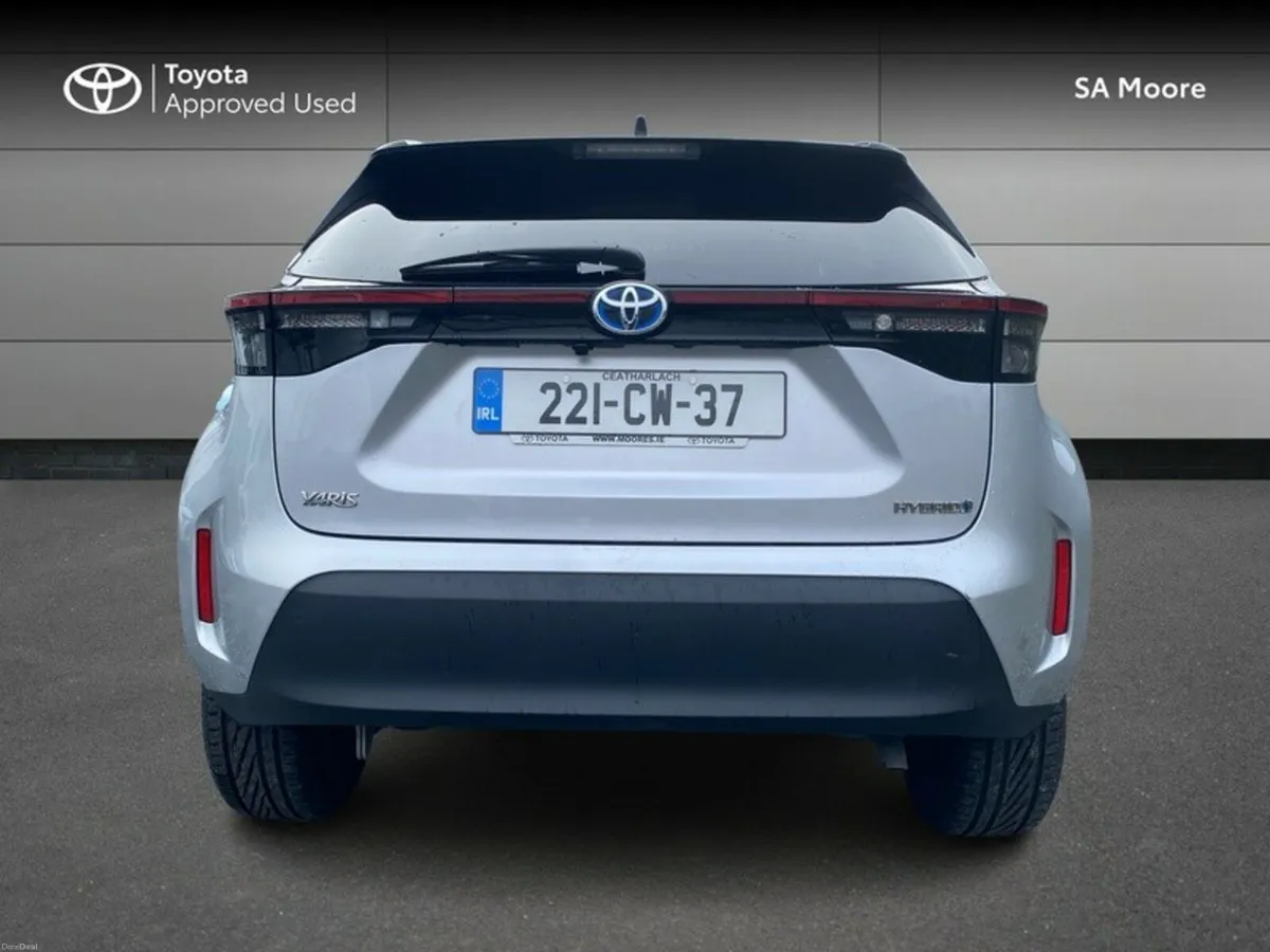 Toyota Yaris Cross LUNA SPORT - Image 4