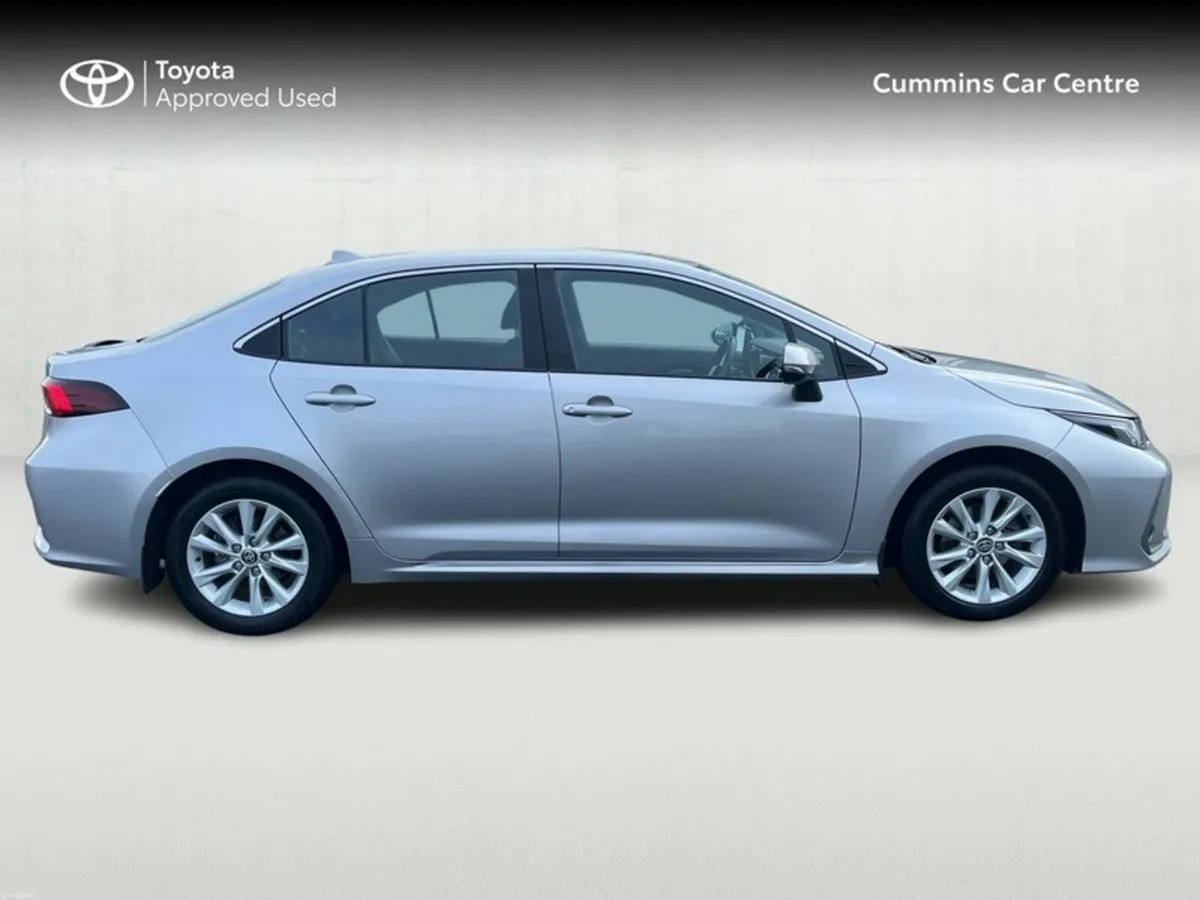 Toyota Corolla COROLLA LUNA SALOON - Image 3