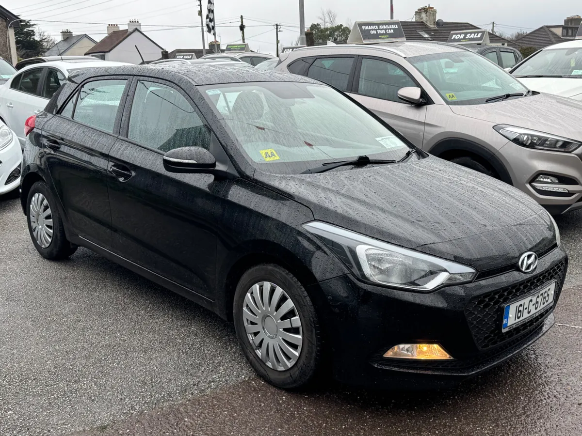Hyundai i20 ideal starter car - Image 1