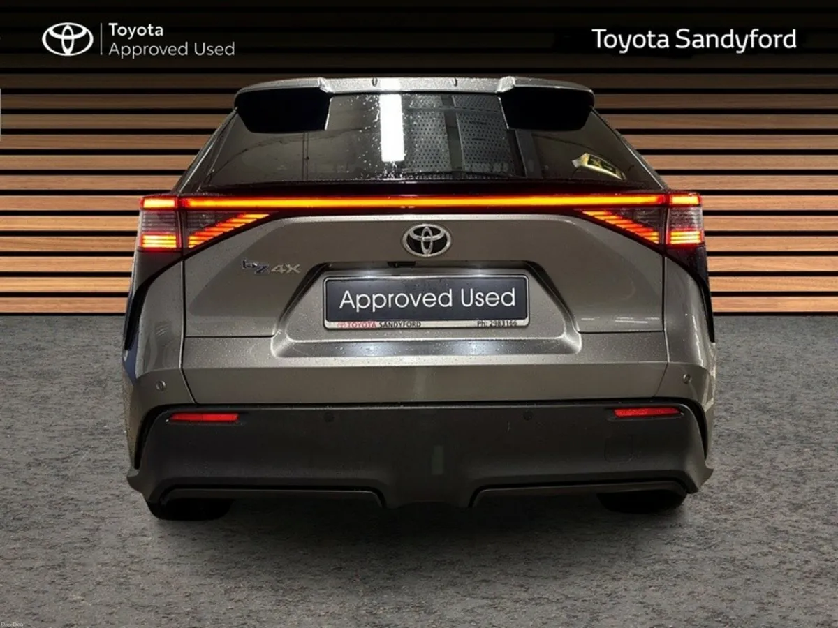 Toyota bZ4X SPORT 11KW EV AUTOMATIC // HEATED SEAT - Image 4
