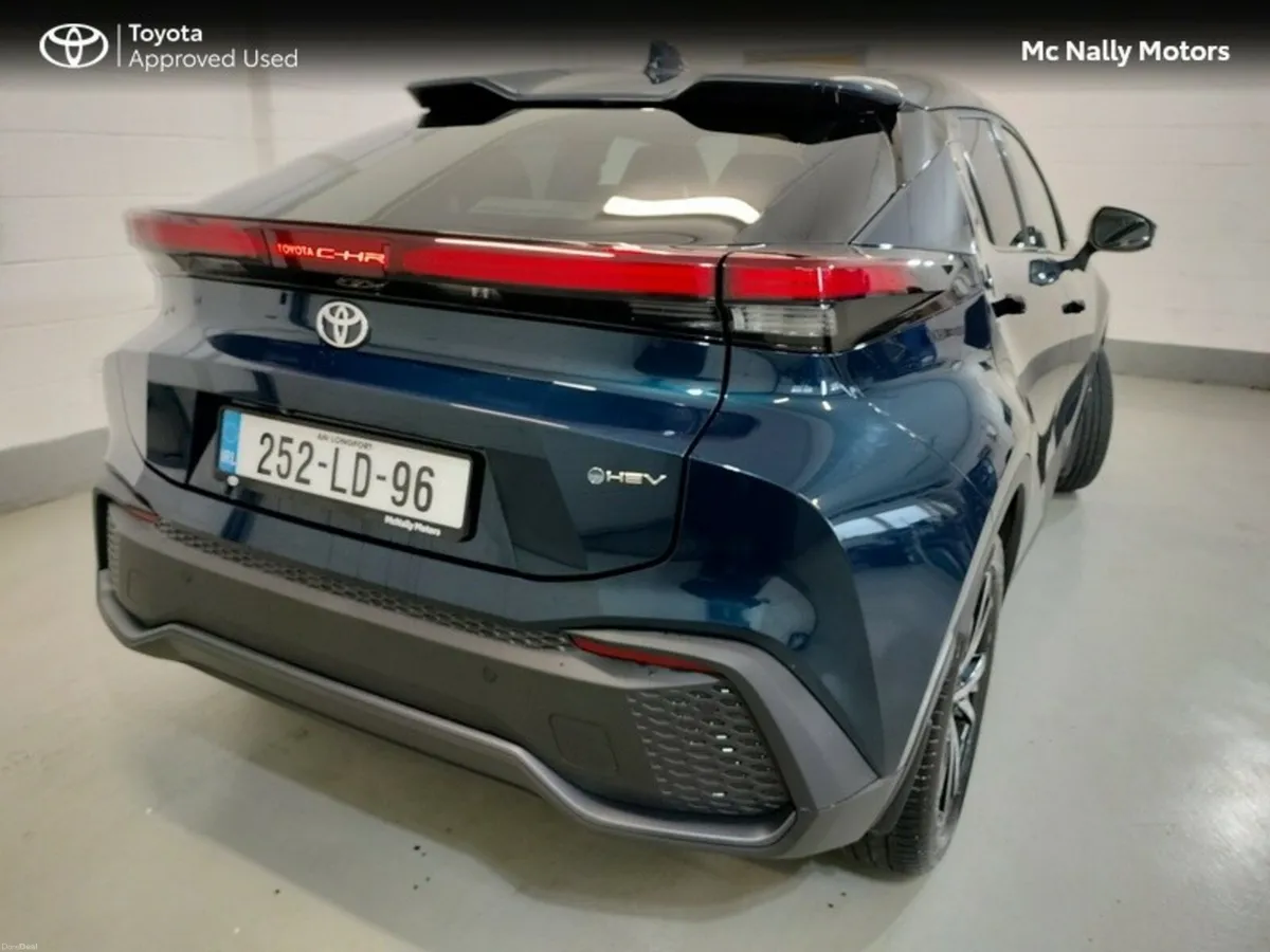 Toyota C-HR HYBRID SPORT DEMO LOW KMS CAREPACK - Image 3