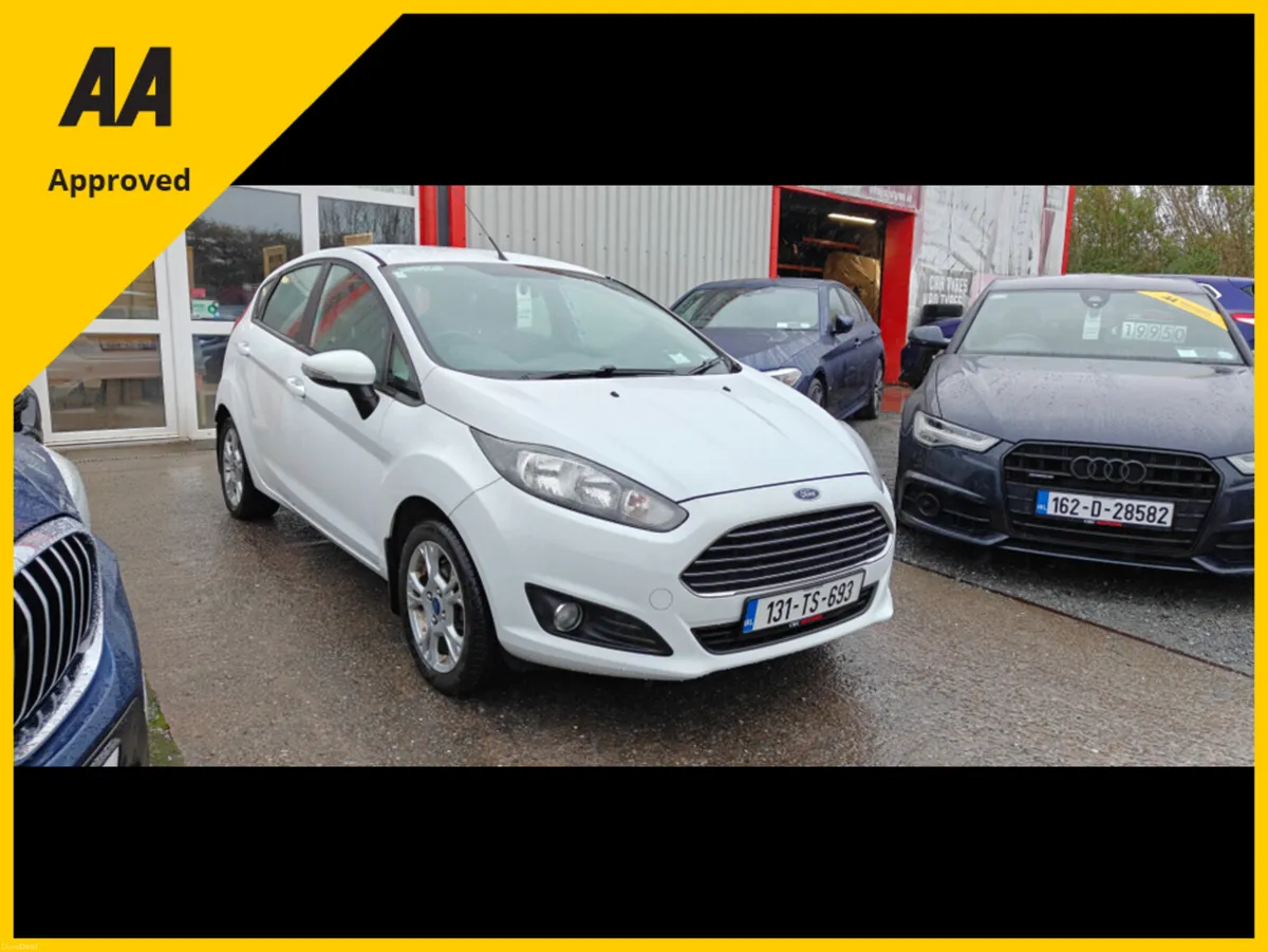 Ford Fiesta 2013 ZETEC 1.25  Petrol - Image 2