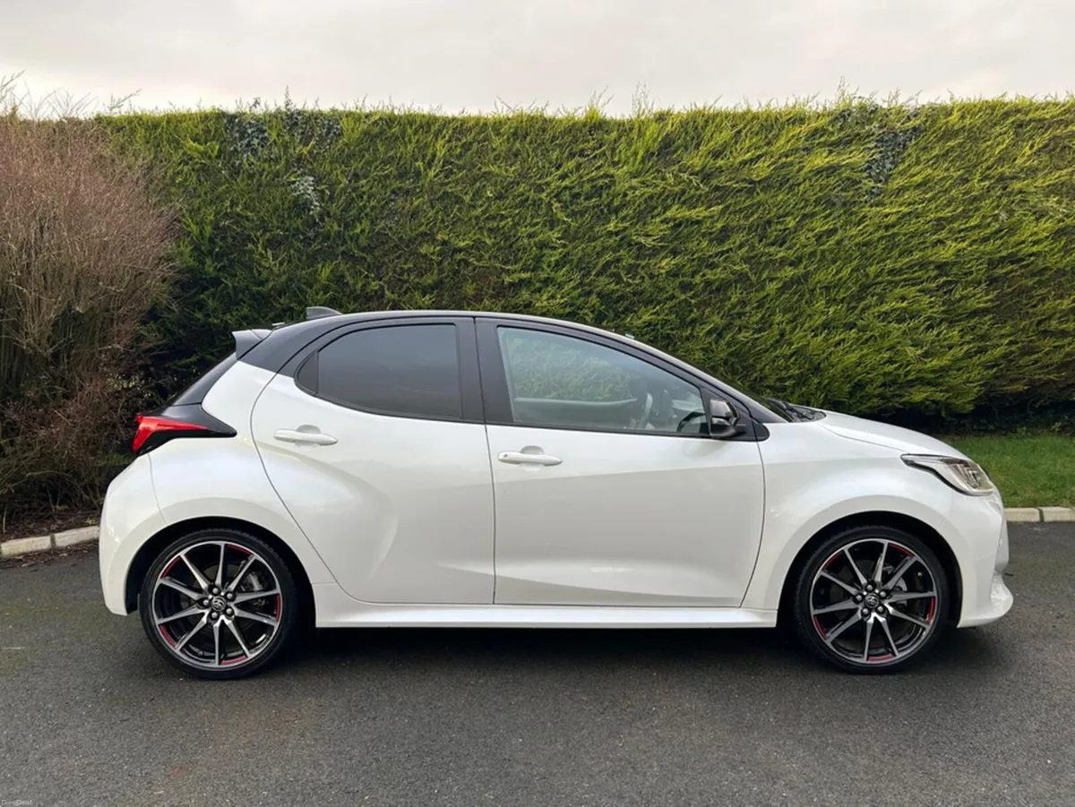 Toyota Vitz GR S SPORT 4DR AUTO - Image 1