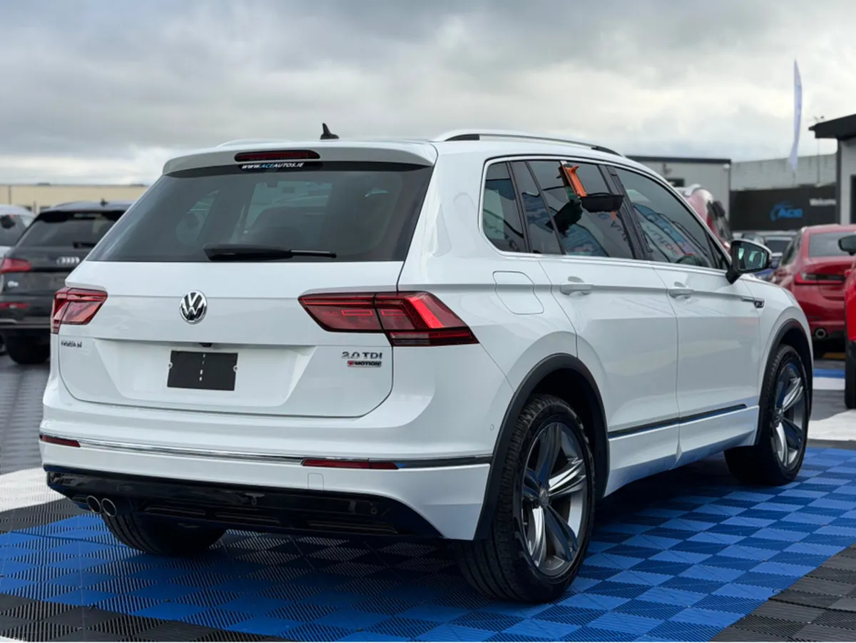 Volkswagen Tiguan R-LINE 4WD - 2.0L DIESEL - AUTO - Image 2