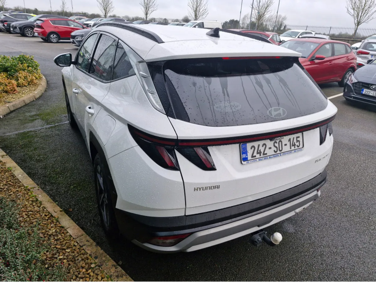 Hyundai Tucson EXECUTIVE PLUS 5DR - Image 3