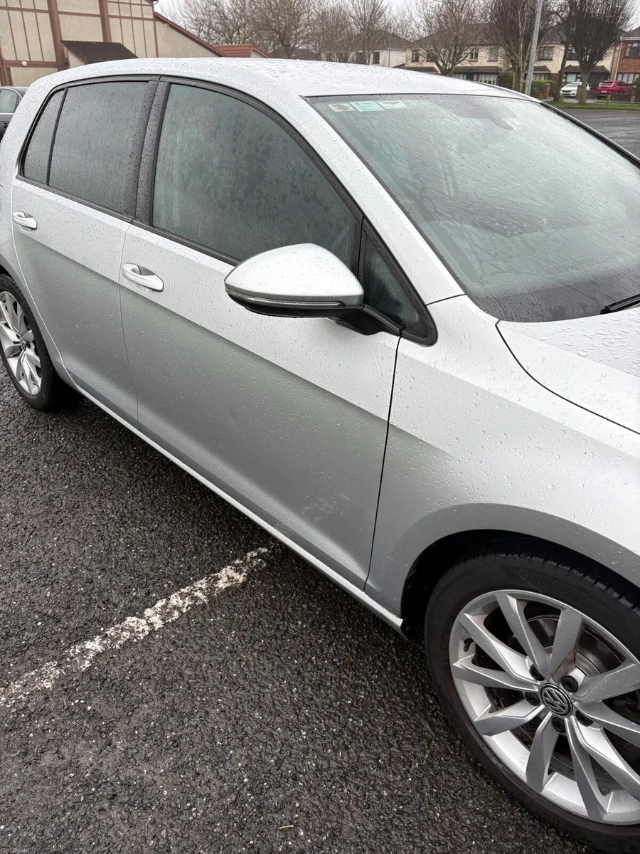 Volkswagen Golf 2014 - Image 1