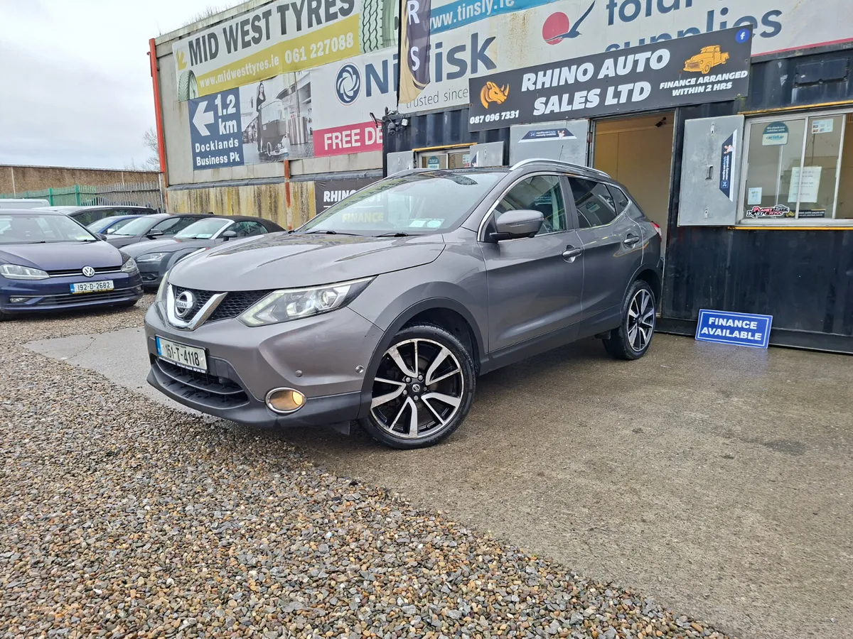 🦏 Nissan Qashqai 2015 TEKNA leather glass roof - Image 1