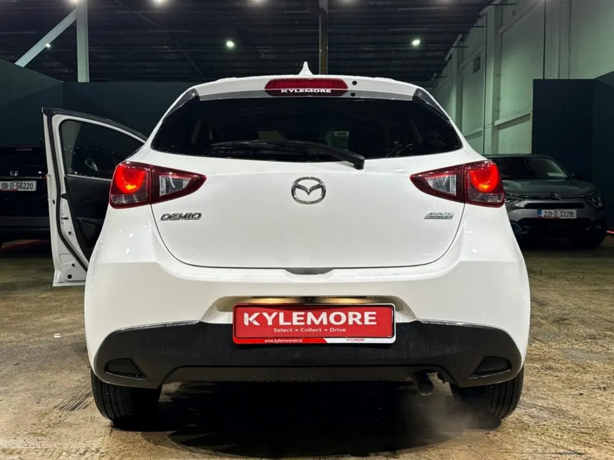 Mazda Demio 1.3L AUTOMATIC - PUSH START/STOP BUTTO - Image 4