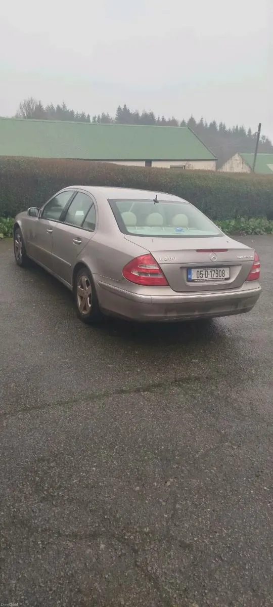 Mercedes E Class - Image 3