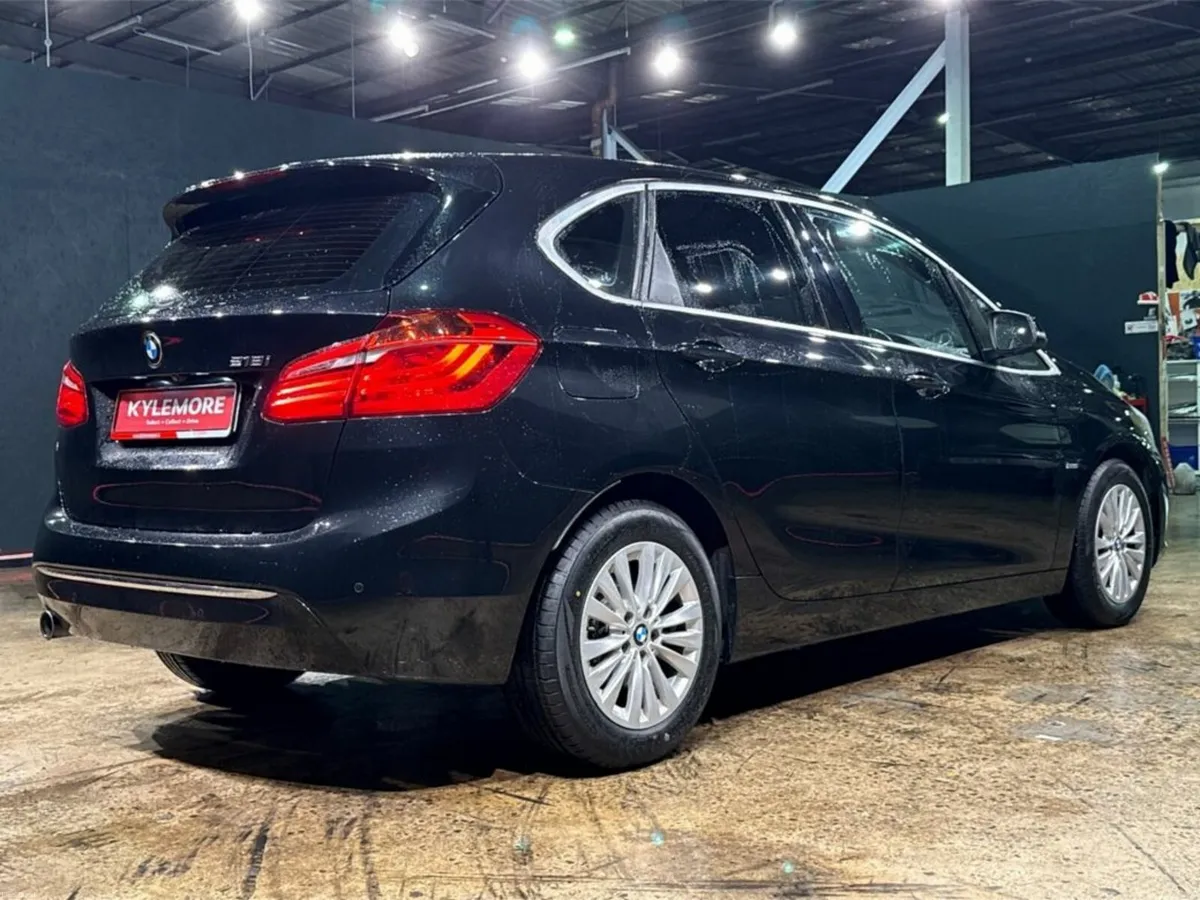 BMW 2-Series 1.5L AUTOMATIC - FULL BROWN LEATHER E - Image 4